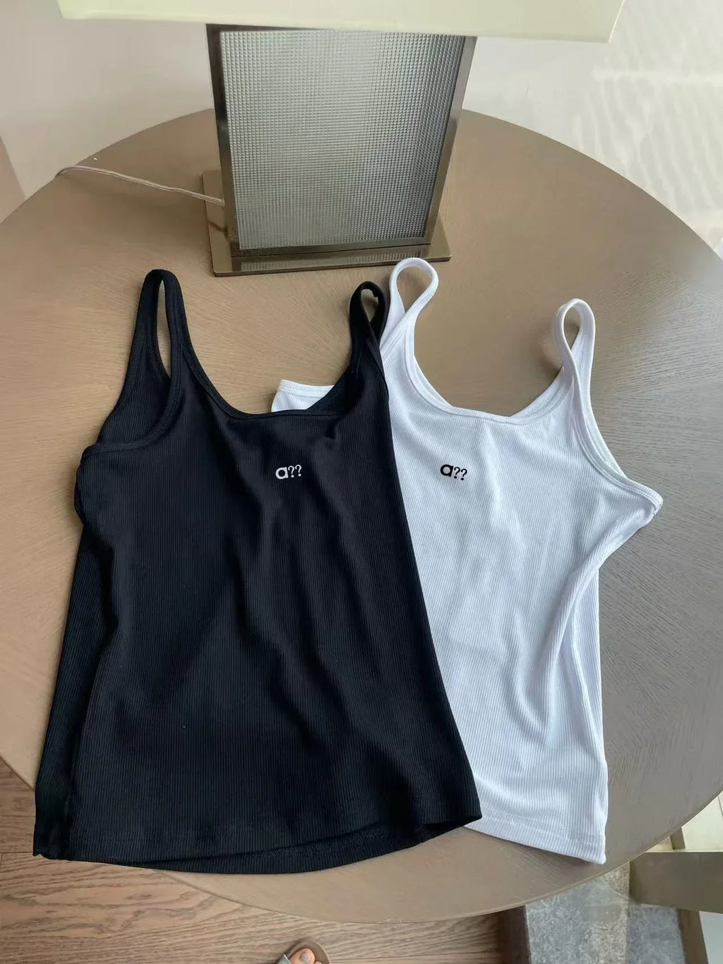 T-shirt 2026 Spring Summer New Design Classic Versatile Letter Print Stretch Fit Graphic Crop Top Women