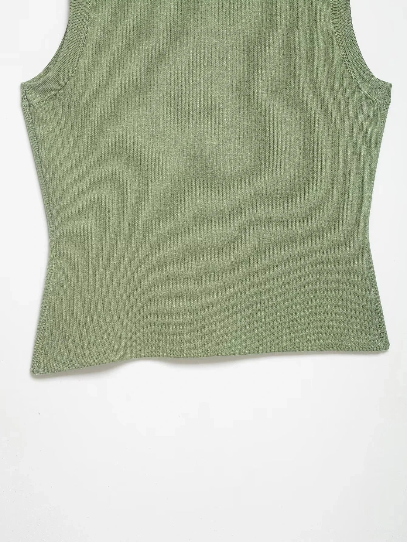 KONDALA Vintage Casual Chic Women Vest Green Solid O-Neck Single Breasted Knitted Sheath Vest New Fashion 2026 Summer Slim Vest