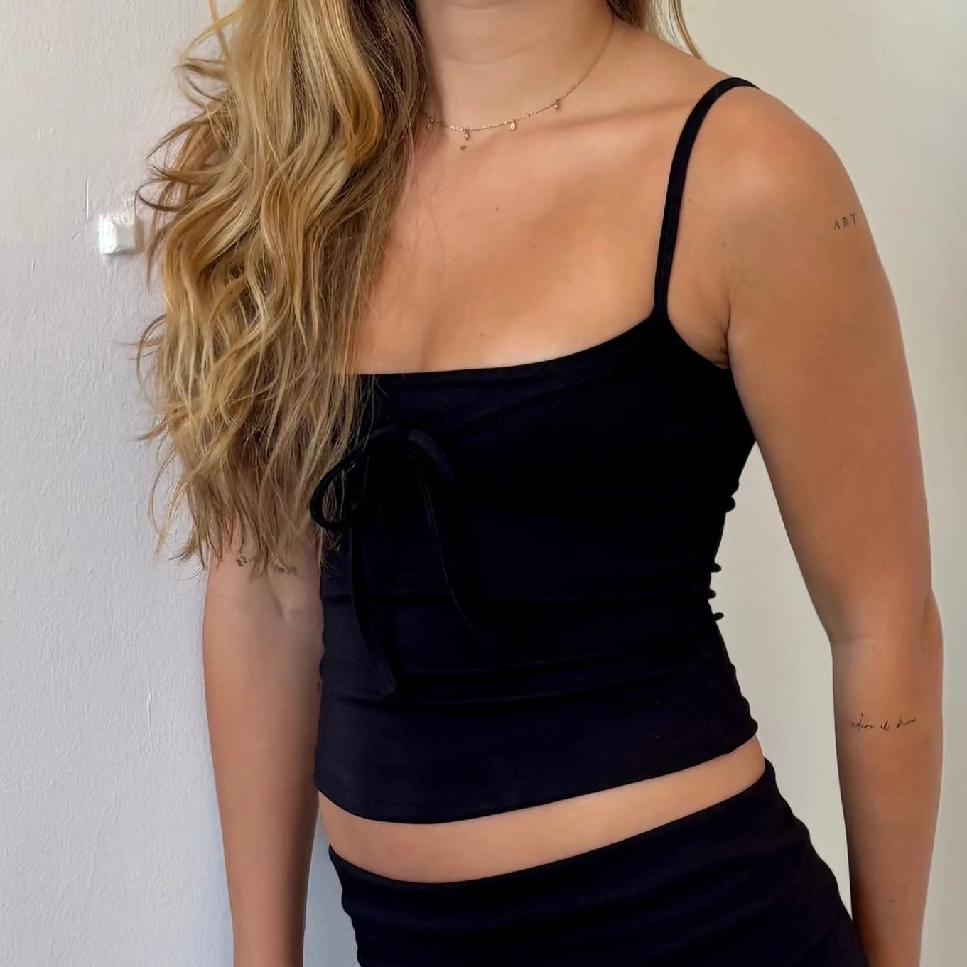 Women Basic Soild Camisole, Sleeveless Tops Backless Tie-up Slim Fit Summer Vest for Party Club