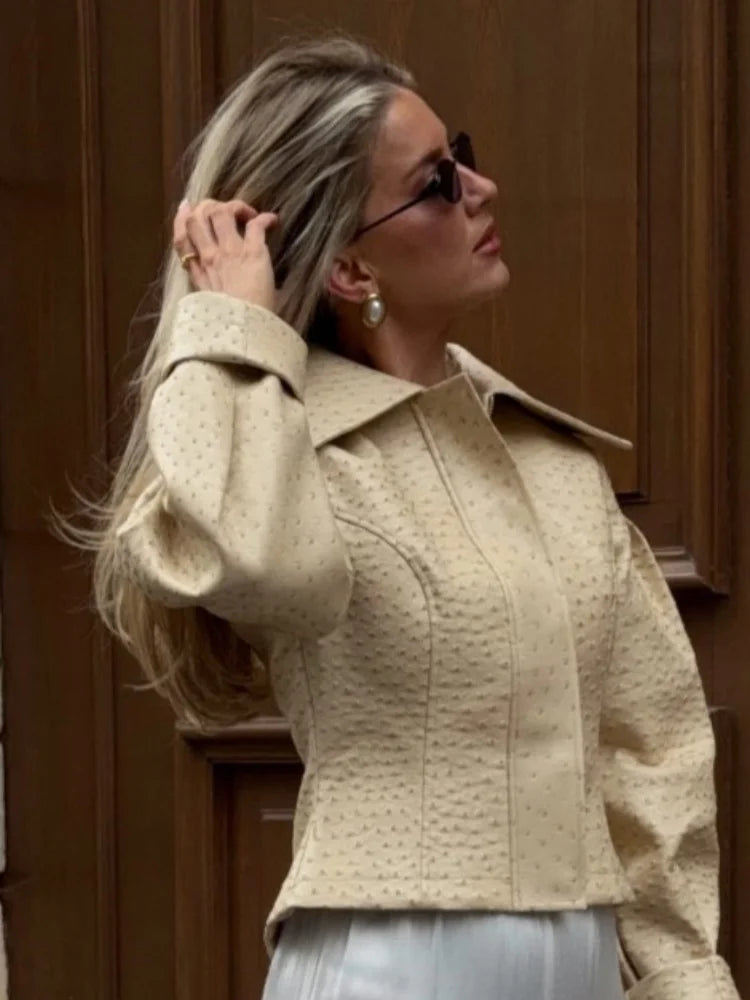Stylish Women Cream Textured Cropped Jacket Wide Pointed Collar Structured Fit Button Front Coat Chic Women Daily Office Wear