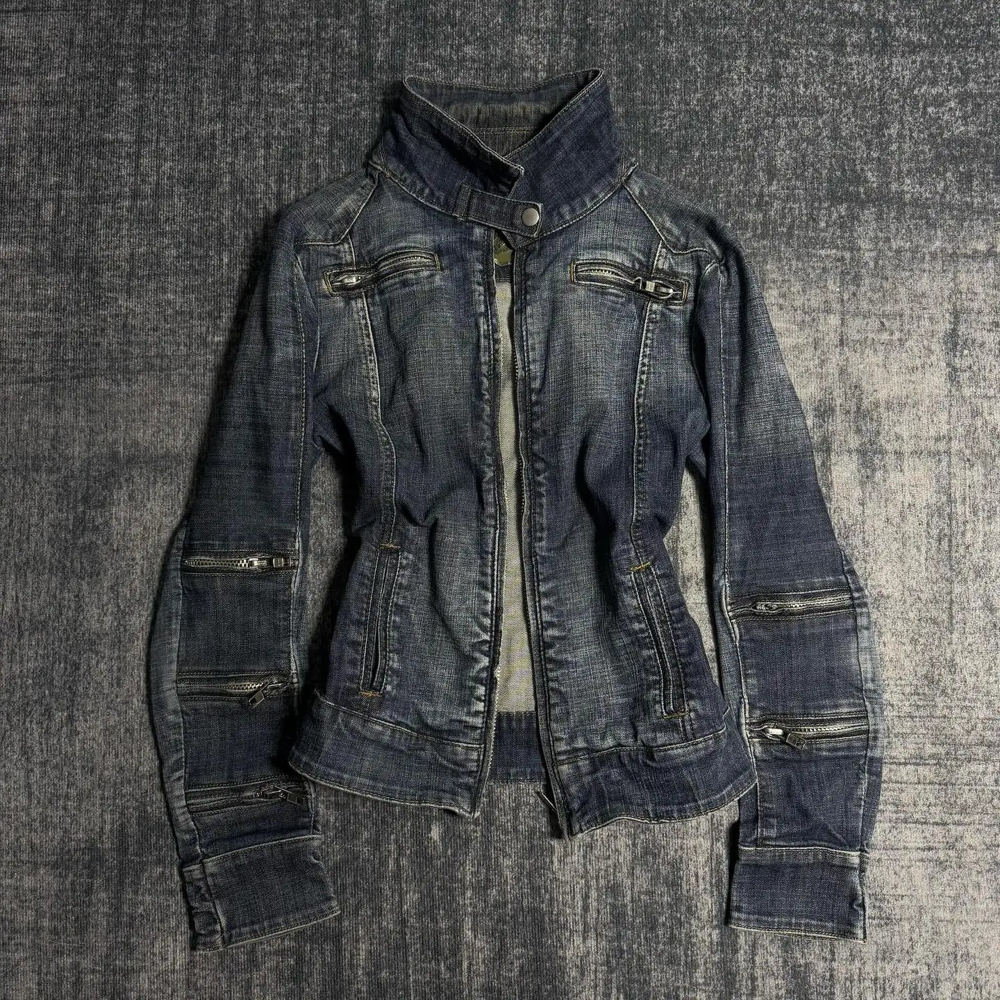 Women Y2K Gothic Punk Streetwear Vintage Washed Denim Coat Multi Zip Stand Collar Slim Waist Cropped Long Sleeve Casual Jacket