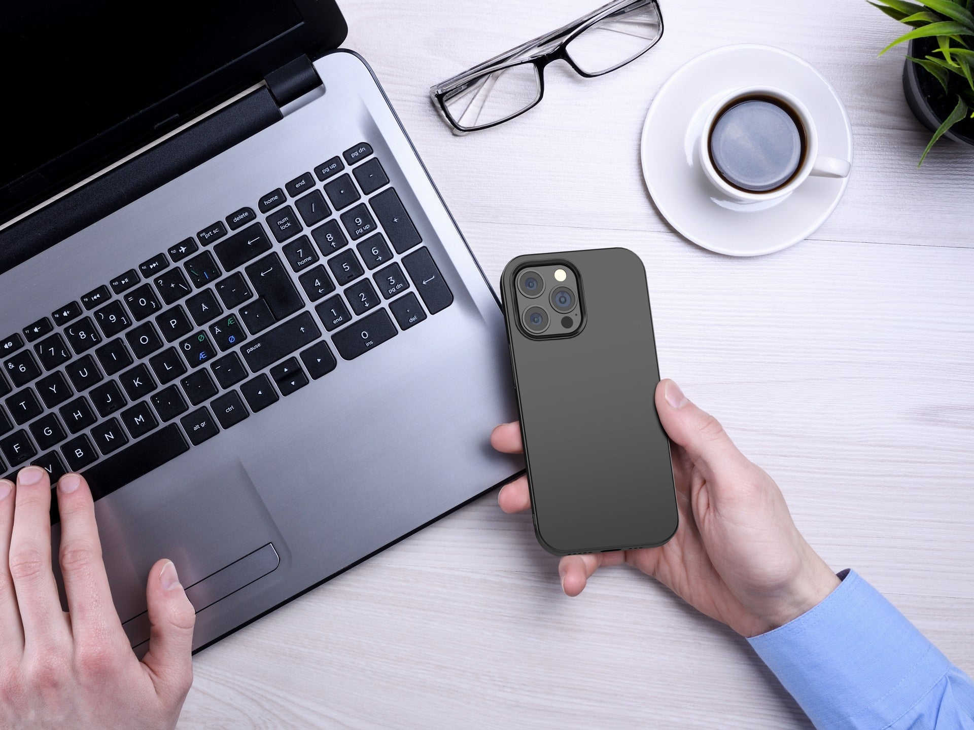 Capa para telemóvel Techancy New TPU Preto, KX5601, com proteção para a lente da câmara, compatível com iPhone XR